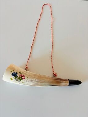 Vintage Swiss Horn Souvenir Hand Painted Floral Cattle Steer Horn Switzerland